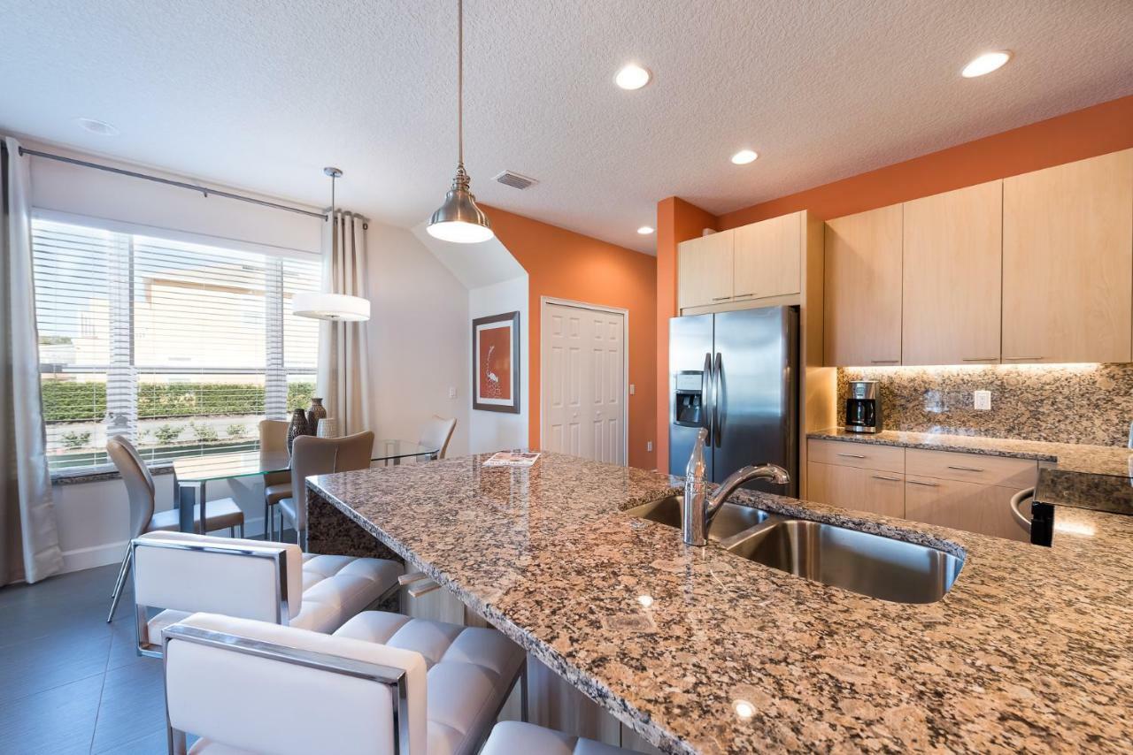 Beautiful 3 Bedroom Suites, 20 Min From Disney Townhouse ออร์ลันโด ภายนอก รูปภาพ
